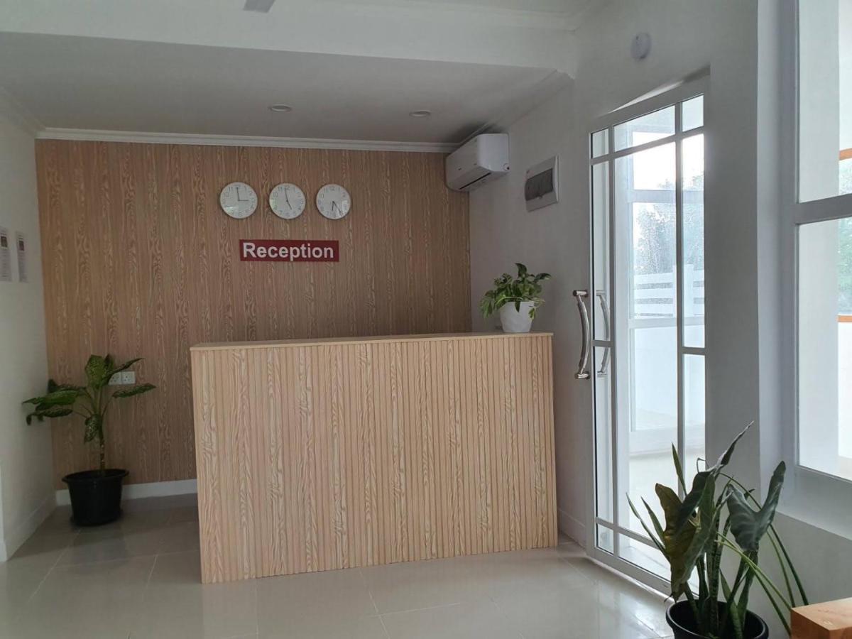 Hotel True South Addu City Exterior foto